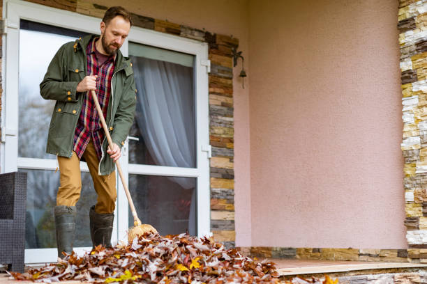 Best Hot Tub Removal  in Avenel, NJ
